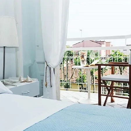De La Ville Hotel-2